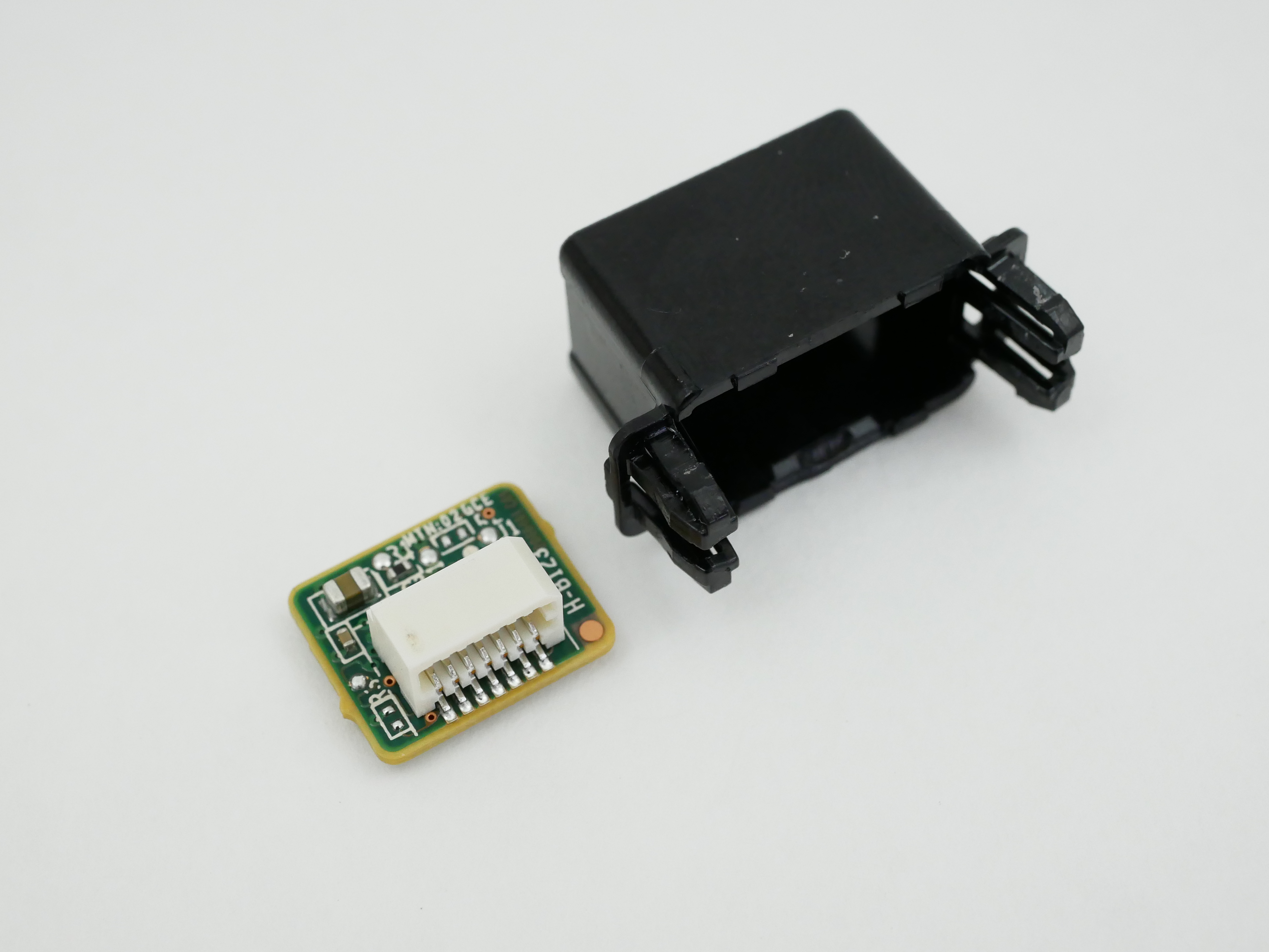 HPE Trusted Platform Module 2.0 G10 Plus Rivets Kit 864279-B21 864277-001